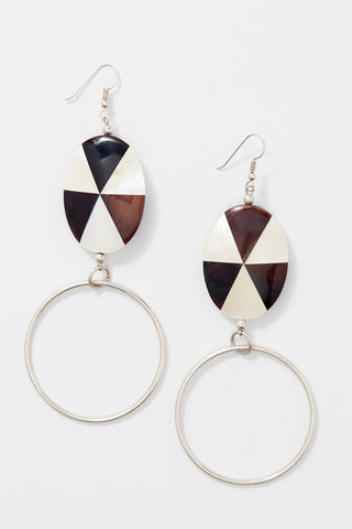 LARGE PINWHEEL SHELL SILVER HOOP EARRINGS