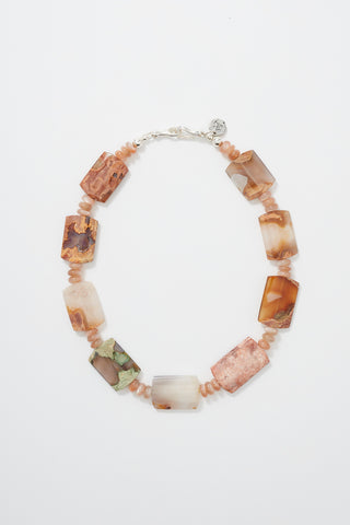 MYSTERIOUS SAND DUNES NECKLACE