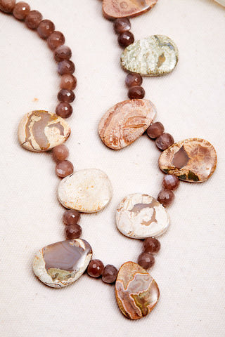 SOFT BROWN SHADES OF SAND NECKLACE