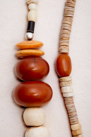 LONG CREAM AND AMBER GODDESS NECKLACE