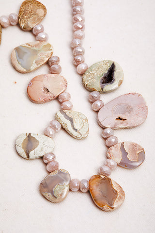 PINK SHADES OF SAND NECKLACE