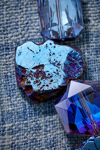 Metallic Royal Blue Quartz Choker Necklace