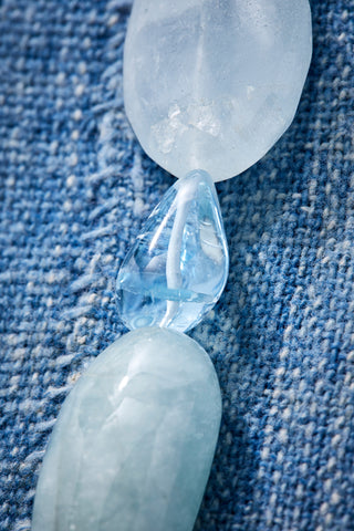 Medium Aquamarine Glow Necklace
