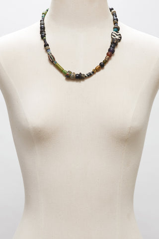 DYNAMIC BLACK CAMPFIRE NECKLACE