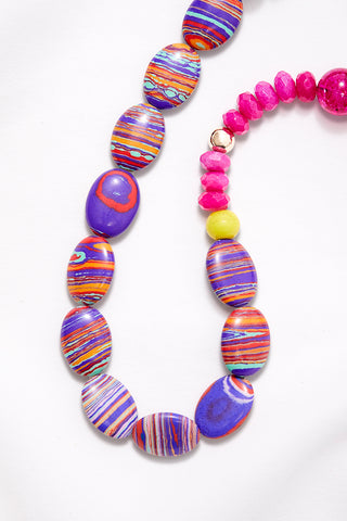 LONG PINK AND FUSHIA MAGICAL JOURNEY NECKLACE