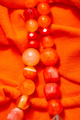ORANGE BRIGHT JOY NECKLACE