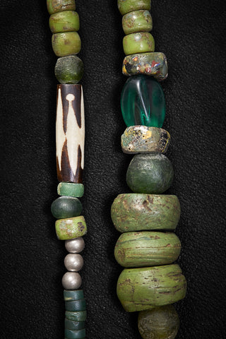 LONG BULKY BLACK GREEN AND YELLOW BLANKET NECKLACE