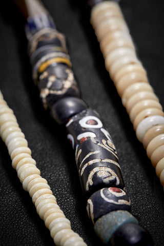 LONG BLACK AGATE AND CREAM OASIS NECKLACE