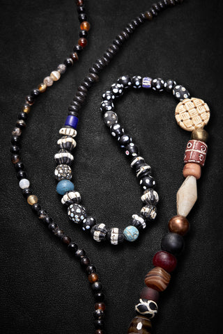 LONG BLACK CAMPFIRE PARTY NECKLACE
