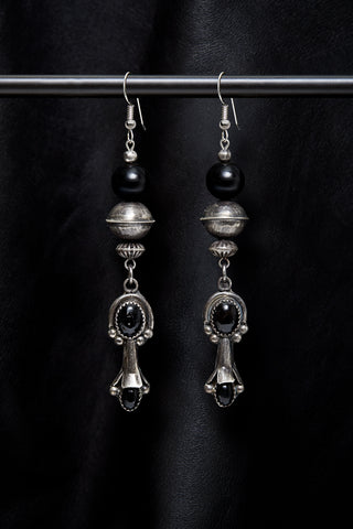BLACK WITH VINTAGE STERLING SILVER ONYX DROP EARRINGS