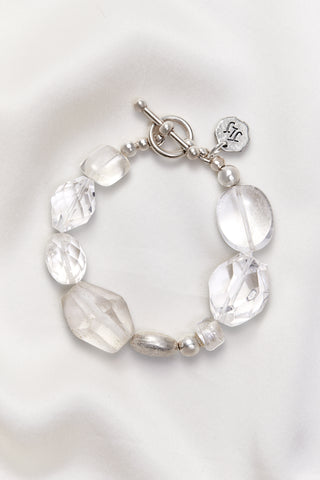 MODERN CRYSTAL QUARTZ AND STERLING SILVER BRACELET