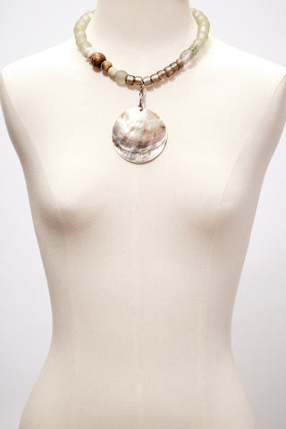 LUMINESCENT GLASS AND SHELL CHOKER NECKLACE