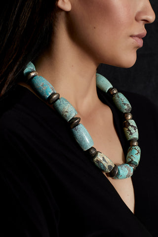 RUGGED TURQUOISE LARGE BARREL NECKLACE