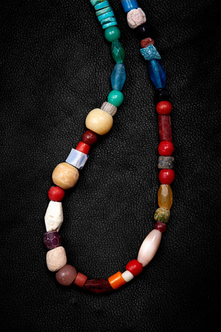 LONG TURQUOISE COLORFUL POP NECKLACE