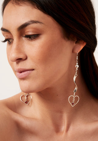 MODERN SILVER HEART EARRINGS